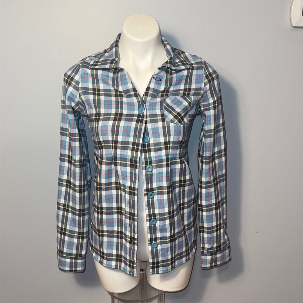 Oakley Gretchen Bleiter ladies Long sleeve Flannel shirt. Size XS in solar blue